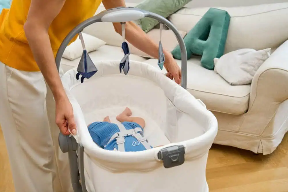 Chicco Baby Hug Pro 5w1 – wielofunkcyjne łóżeczko dziecięce - obrazek 22