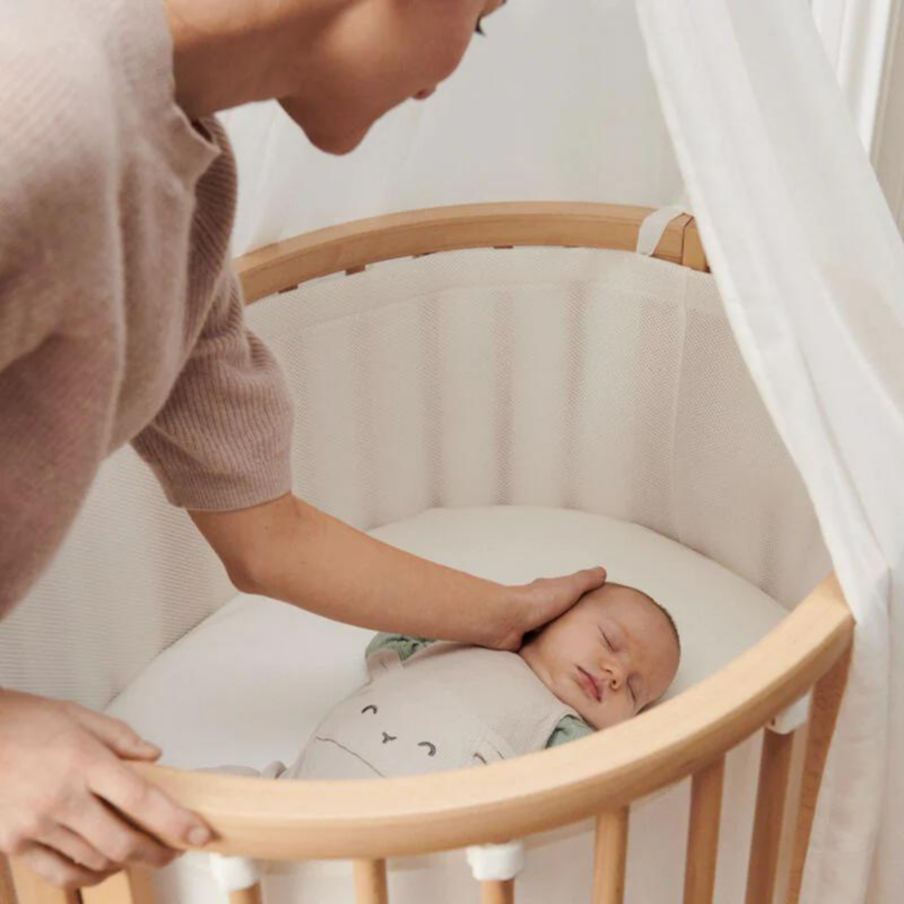Stokke Sleepi Mini V3 w zestawie z materacem i prześcieradłem - obrazek 6