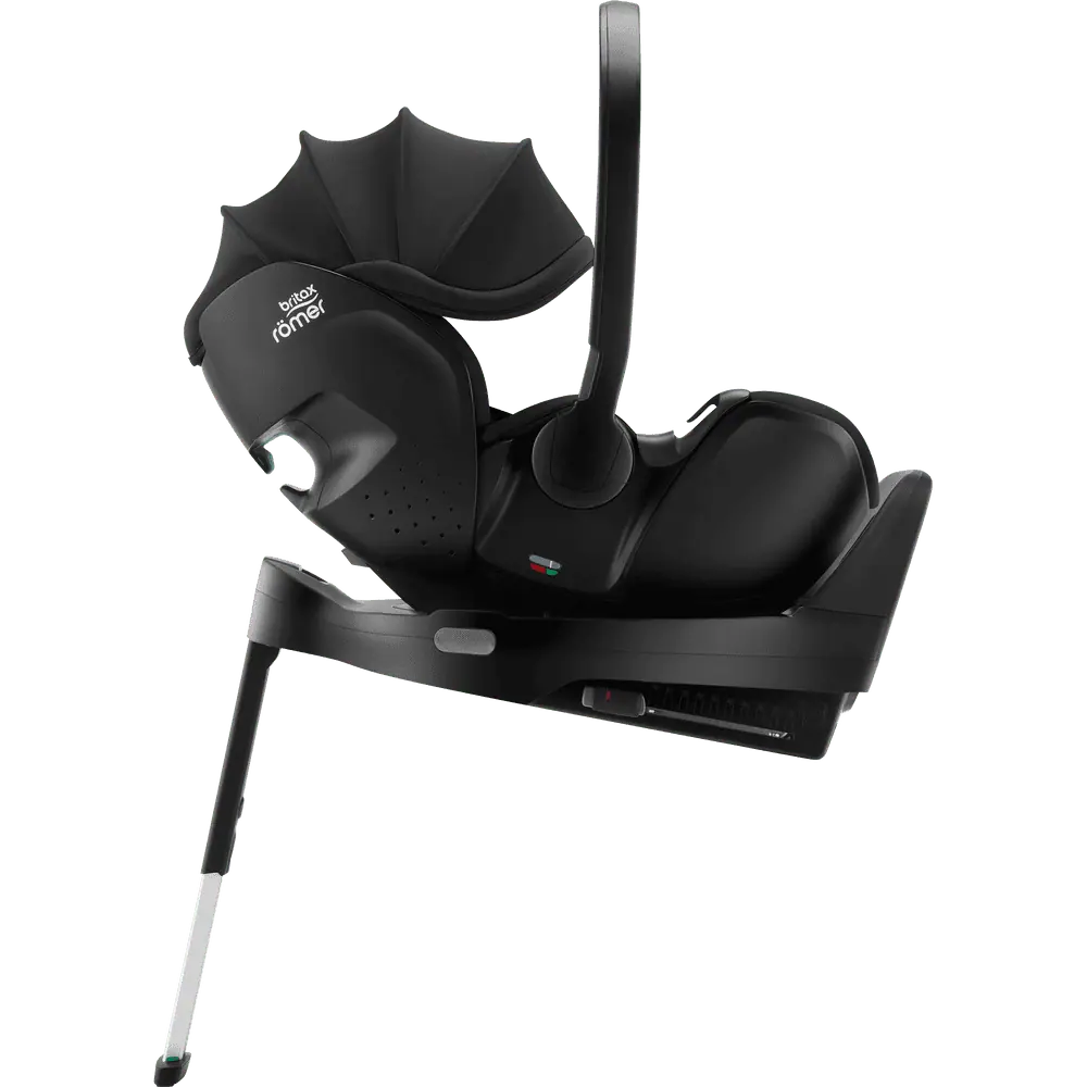 Britax Römer Baby-Safe Pro w zestawie z bazą Vario Base 5Z