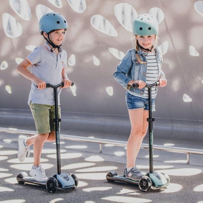 Scoot and Ride Highwaykick 5 – zestaw: hulajnoga z kołami LED i plecak - obrazek 8
