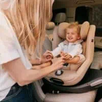 Foteliki samochodowe 9-18 kg