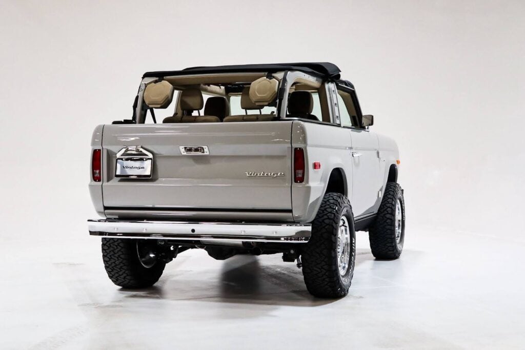 Vintage off-road vehicle with retro design, beige interior, and rugged tires, showcasing a classic automotive style for vintage and modern car enthusiasts.