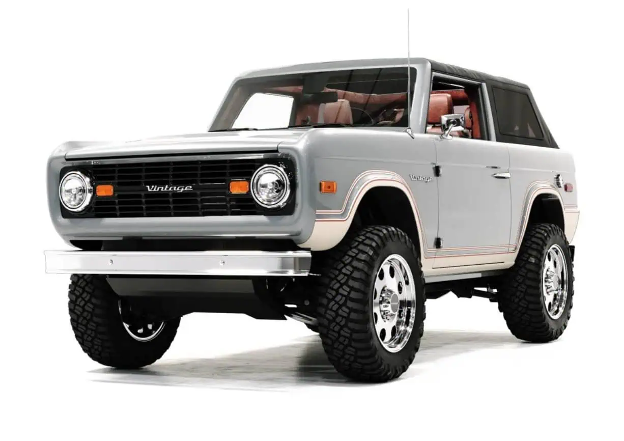 Vintage Modern off-road SUV with rugged tires and classic design, perfect for outdoor adventures and vintage style enthusiasts.