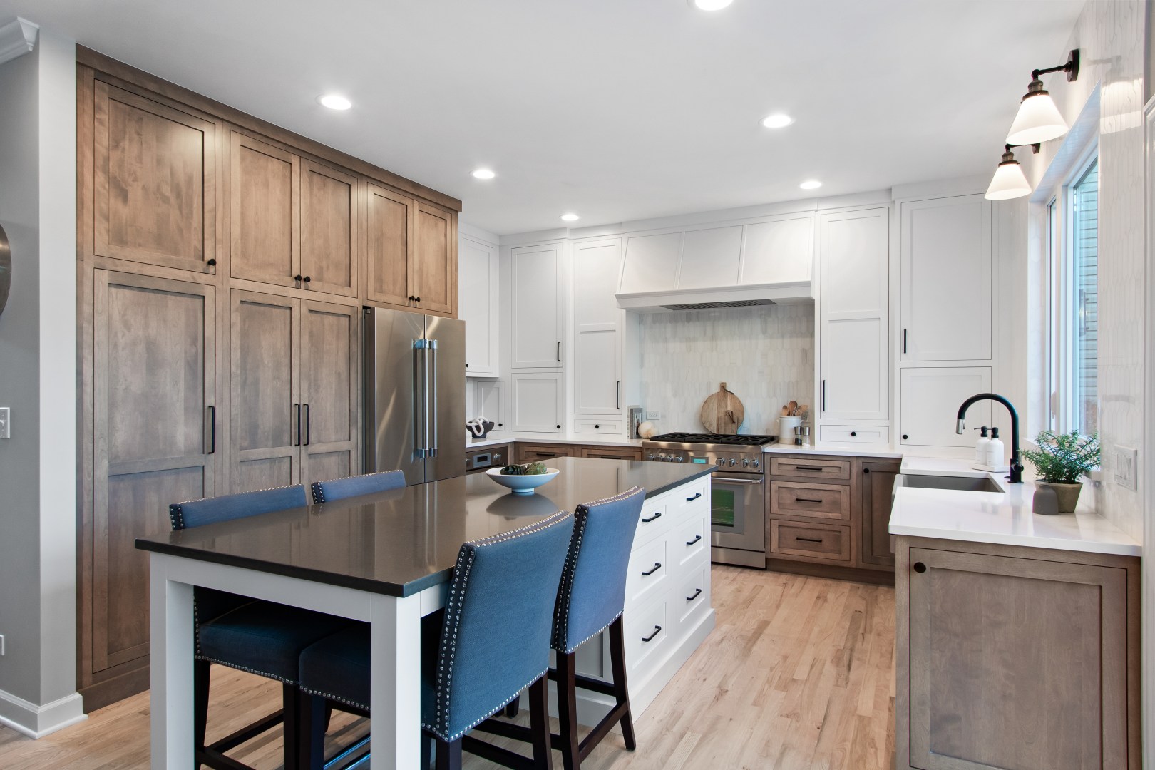 Kitchen contractor near me in Oakbrook 