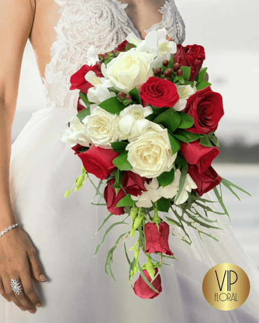 NEW LOVE BRIDAL BOUQUET LAS VEGAS FLOWERS