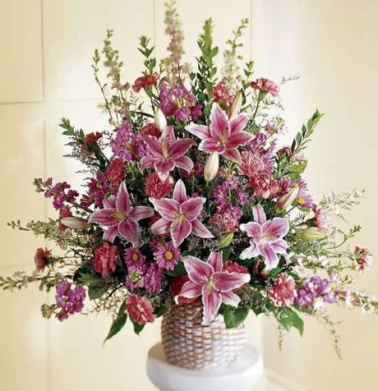 Leaf-and-Petals-Basket