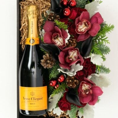 Veuve CHAMPAGNE & CHRISTMAS FLOWERS