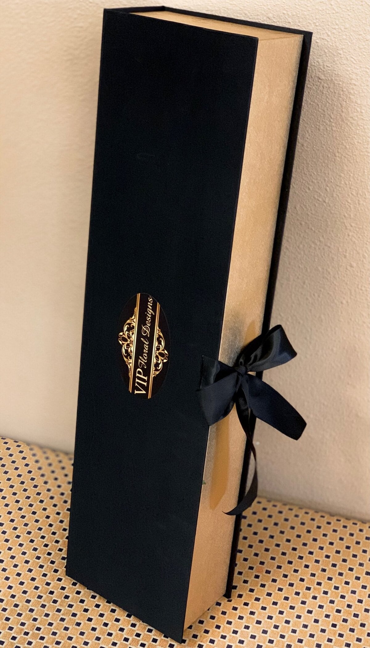 LONG STEM FRESH ROSES Black Box - Image 2