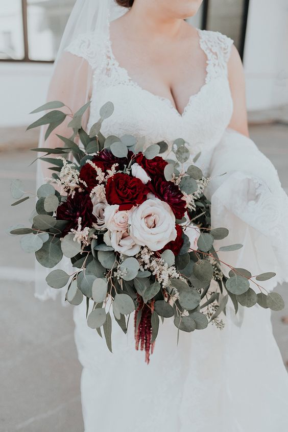 burgundy and blush bridal bouquet las vegas