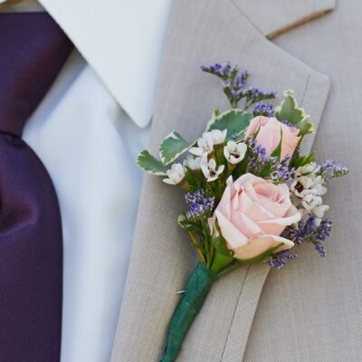 Ligh pink rose boutonniere