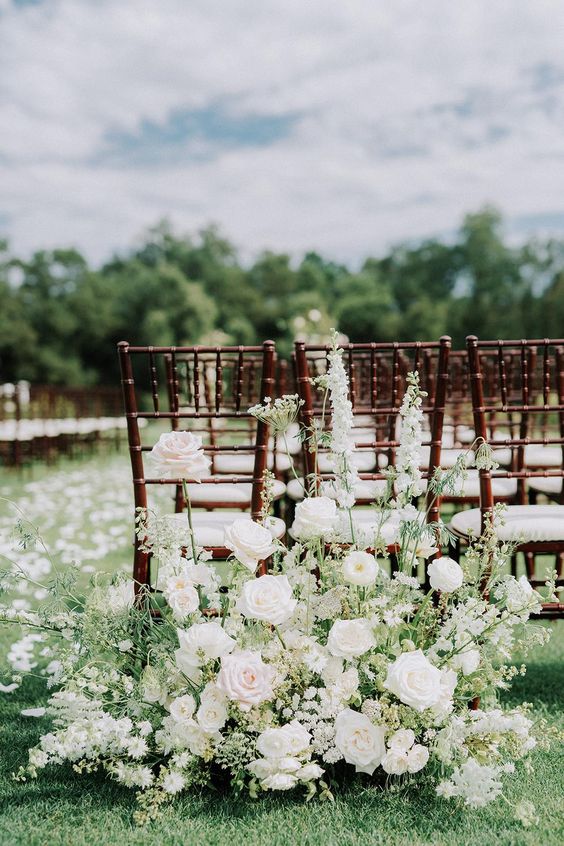 Wedding Ceremony Aisle Ground Arrangement