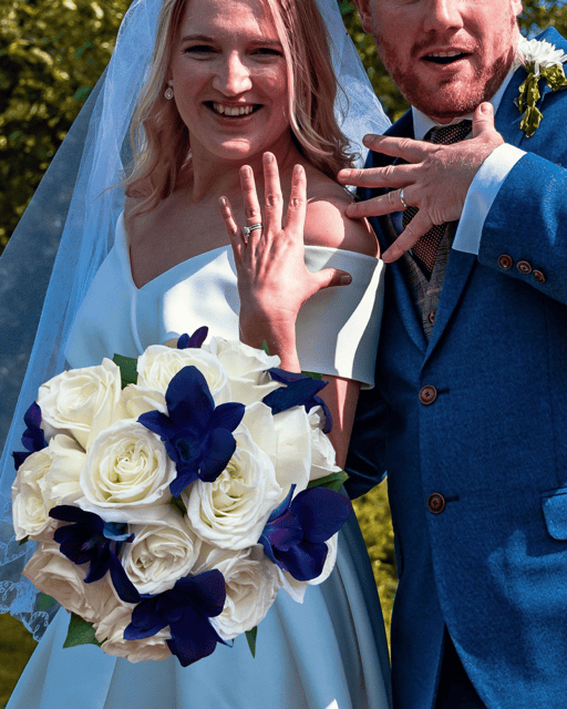 Royal Bridal Bouquet - Image 3