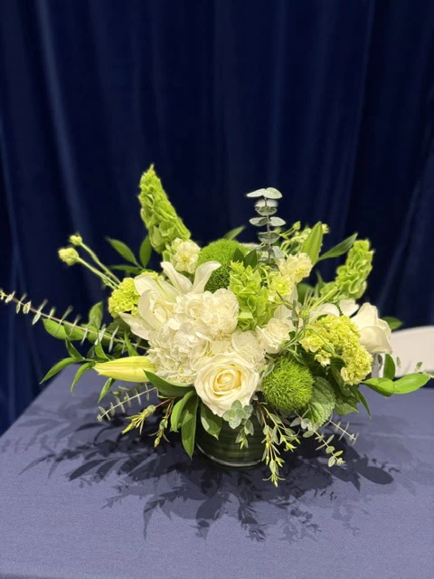 Elegant White & Green Luxury Centerpiece