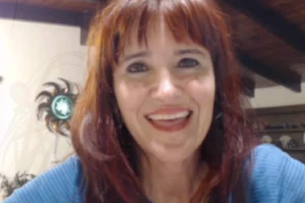 Ana María Oliva: Doctora en biomedicina, máster en ingeniería biomédica, ingeniera industrial y enamorada de la vida.