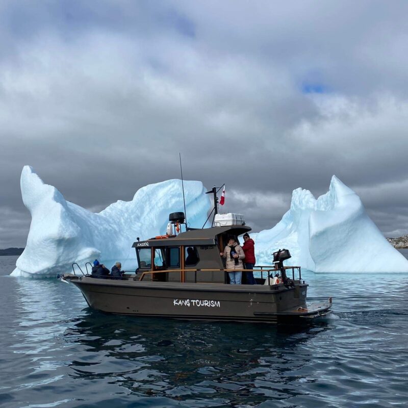 Gray boat and and iceberg - Kang Tourism photo archive