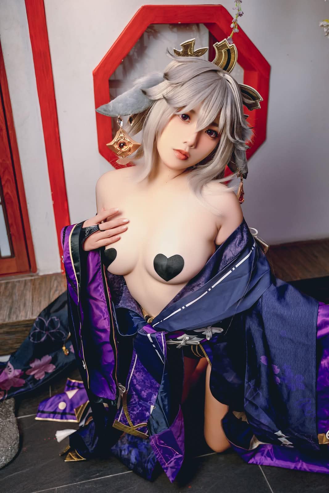 Messie Huang|Yae Alter COS写真:矜傲独绝的高阶气场 16 Messie Huang Yae Alter 高清角色演绎