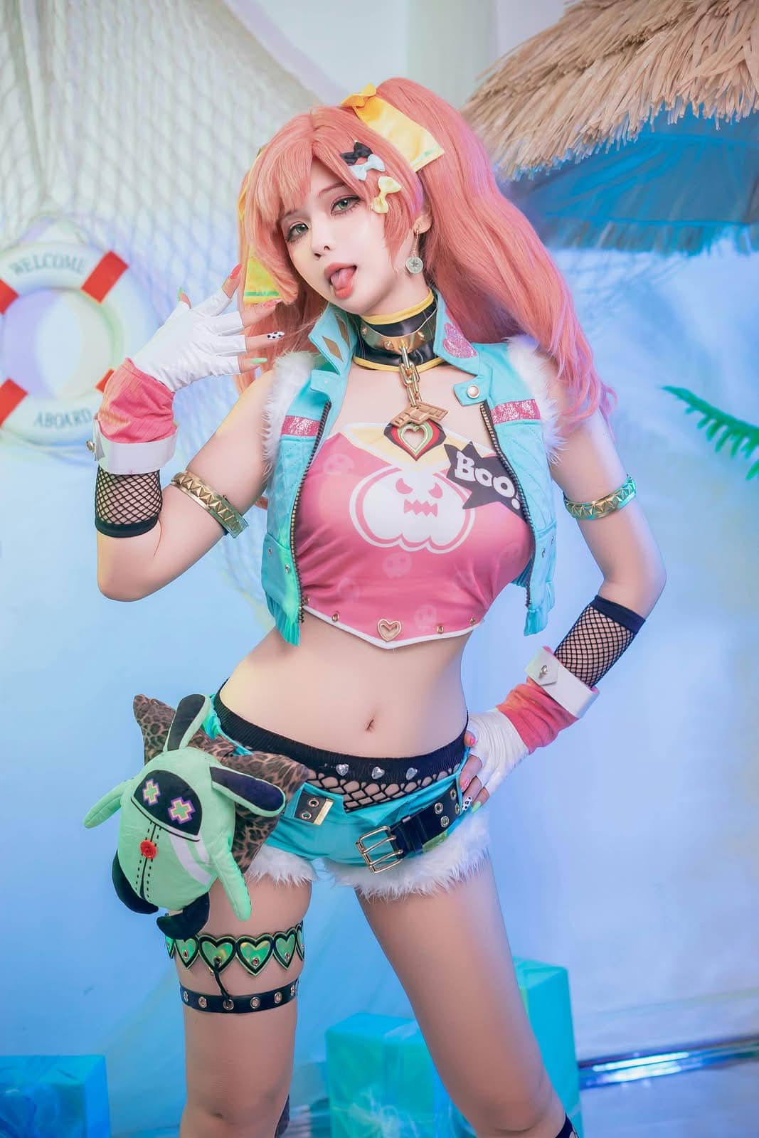 Pyon Lay|Nicole COS写真:随性不羁的都市灵韵 10 Pyon Lay Nicole COS作品|飒俏潮感的都市少女形象