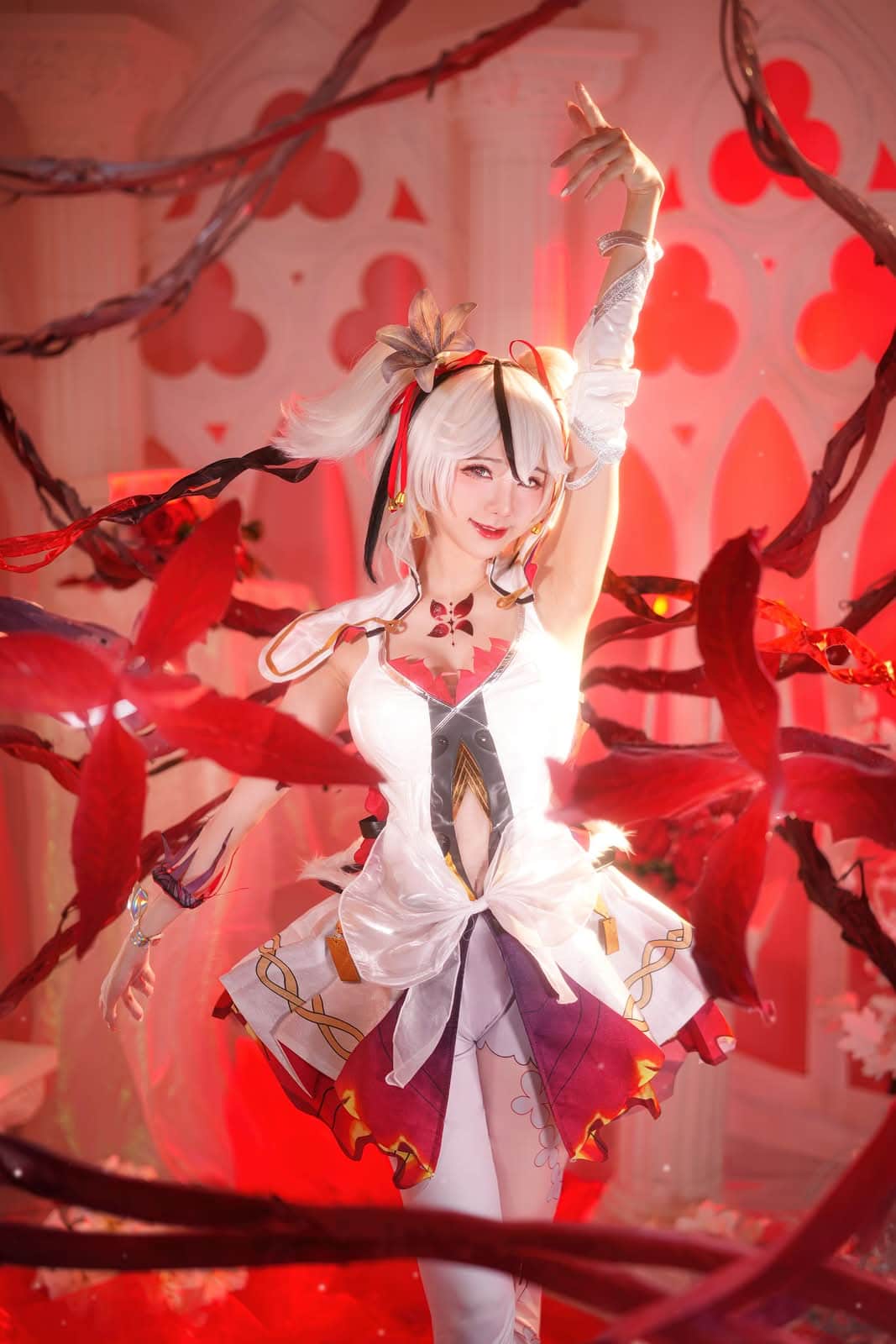 Sally Dorasnow|Camellya COS写真:静谧自持的文雅涵养 13 Sally Dorasnow卡蜜莉亚COS,温润得体的贵气表达