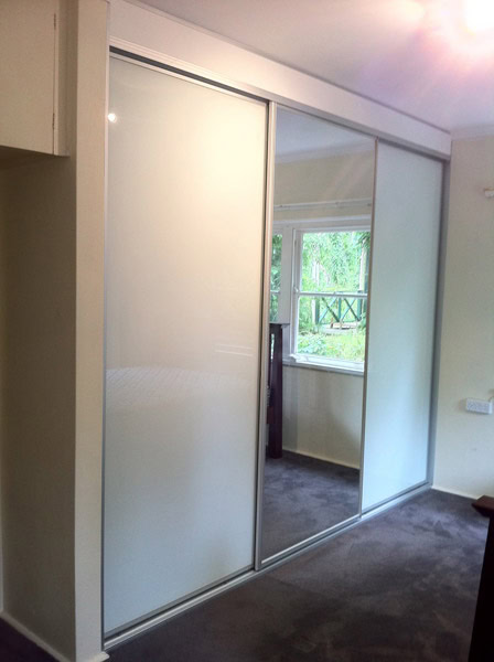 Sliding wardrobe doors in Sydney by Waratah Wardrobes.