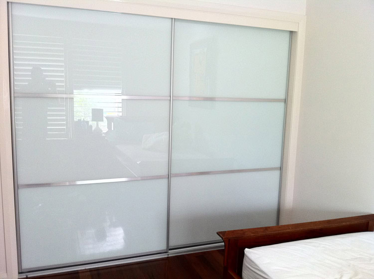 Modern sliding wardrobe doors in Sydney.