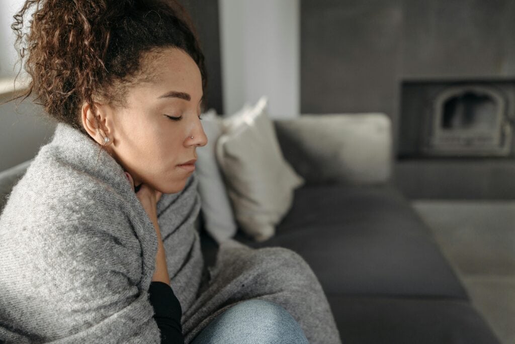 women cold in home