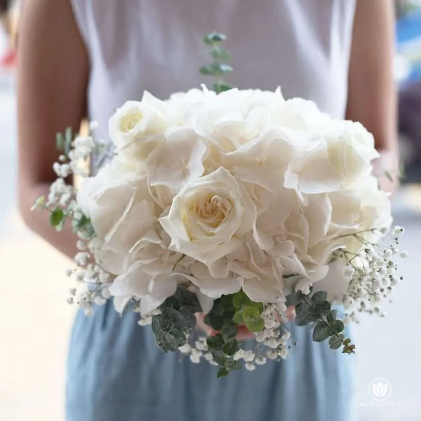 Beautiful in White bouquet - Bridal bouquet for Wedding & ROM