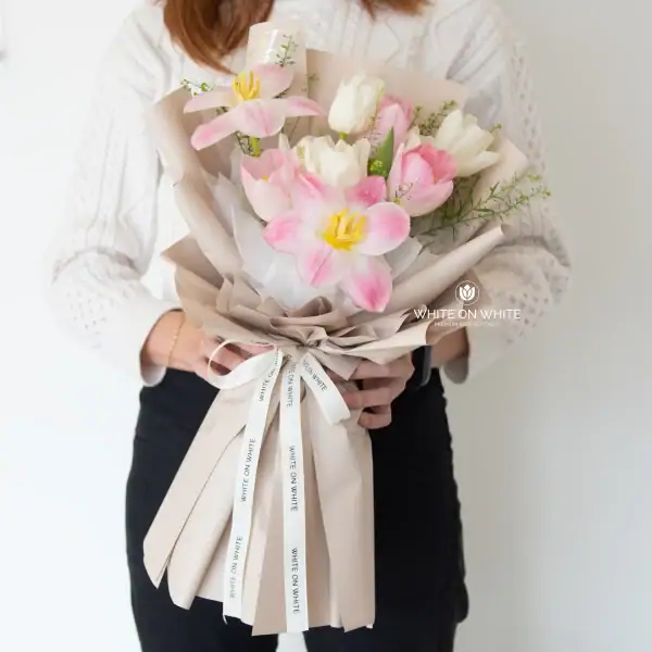 online florist petaling jaya graceful tulips bouquet for birthdays & friendships, retrement flower arrangements for retirees