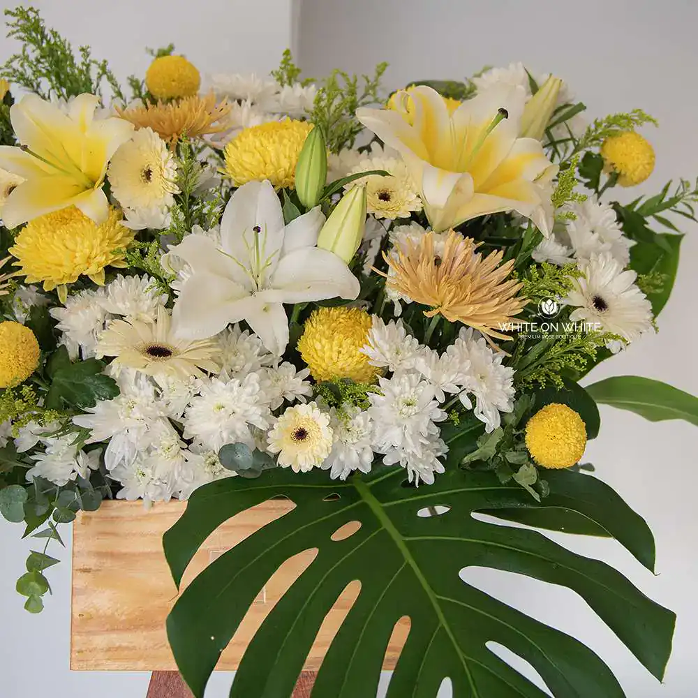 remembrance flower stand