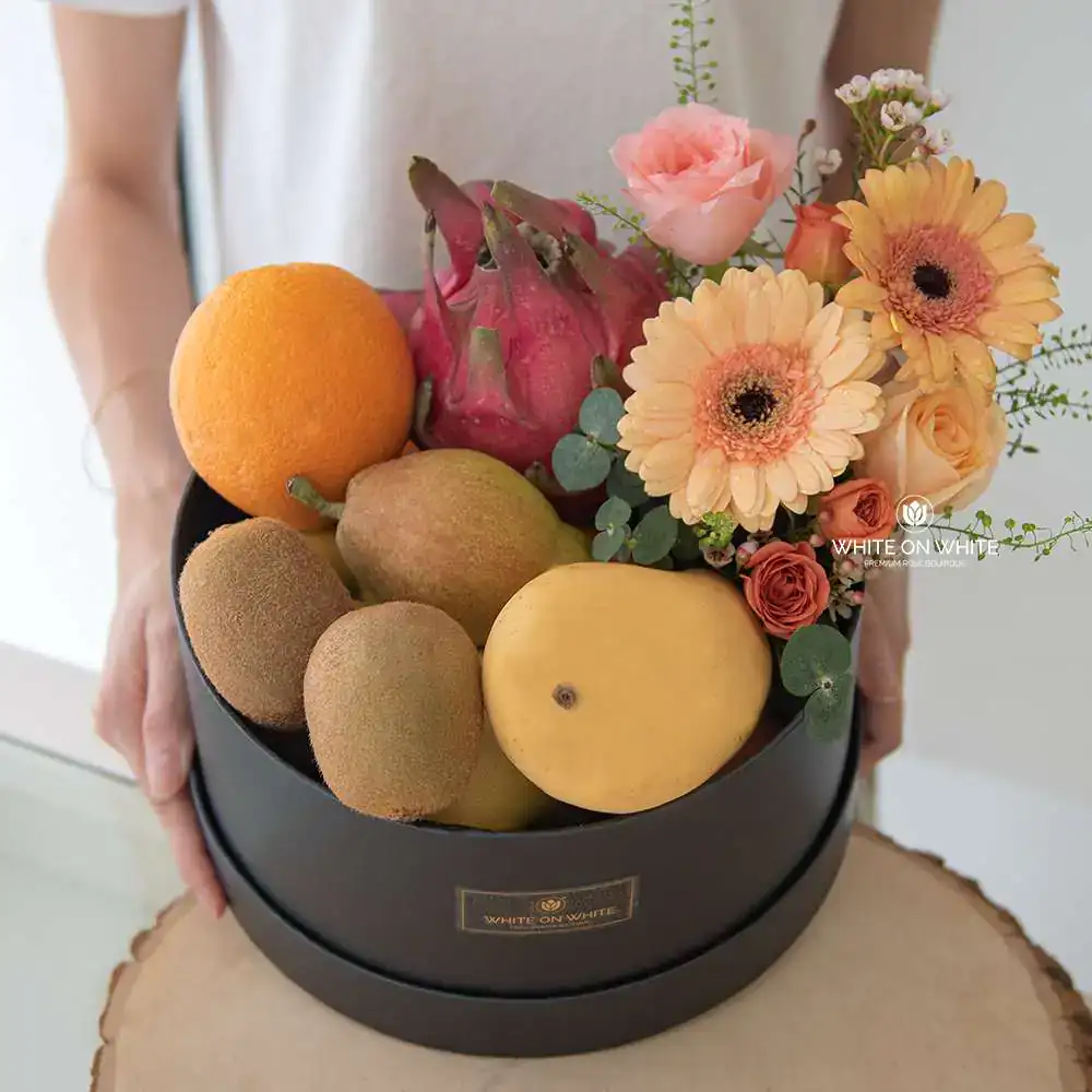 beautiful Flowers and fruit bouquet