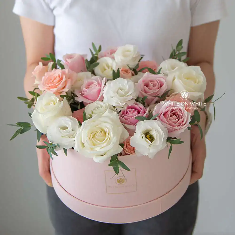 Simple Floral Simple floral box for birthday, friendship and retirement gift, retirement flower arrangements for retirees, floral box and basket