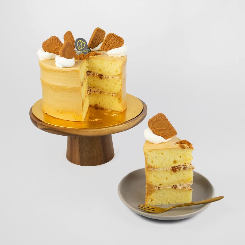 Lotus Caramalised Cookies Cake (6) Lotus Caramalised Cookies Cake