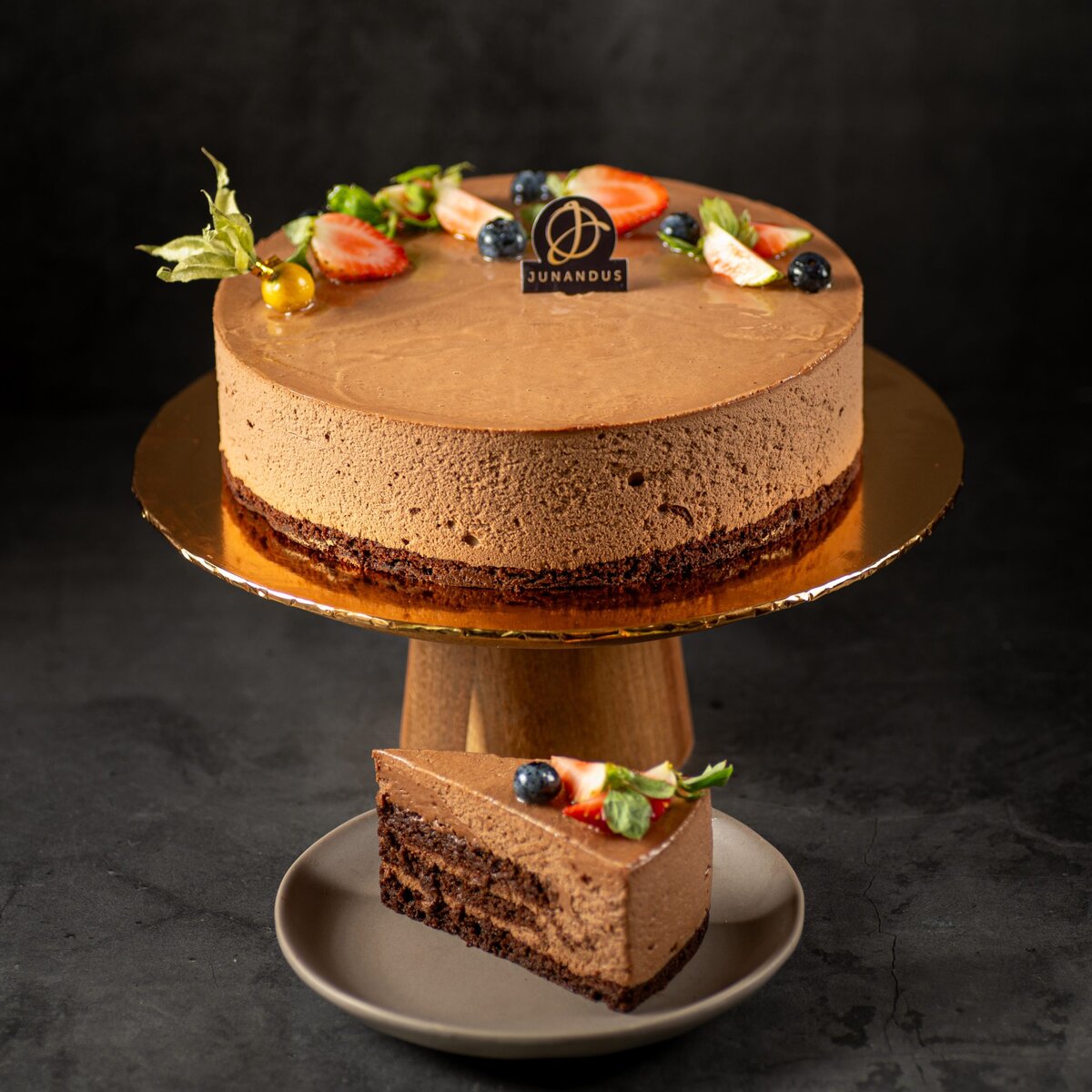 Belgian Chocolate Mousse Cake (3) Belgian Chocolate Mousse Cake