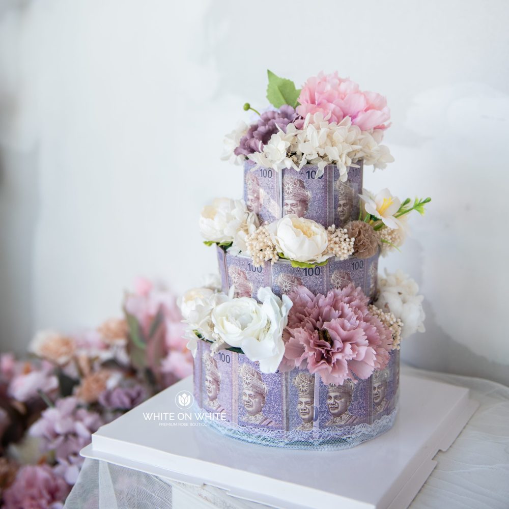 Zara Flower Money Cake
