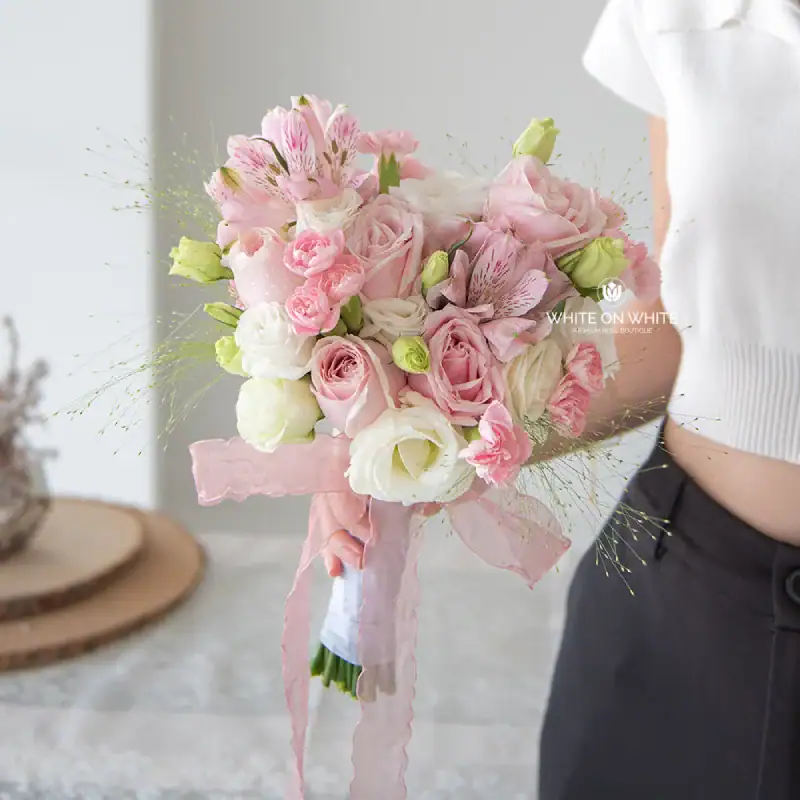 Bunga tangan pengantin pink, Ucapan Selamat Pengantin Baru, ipoh florist, flower shop, flower shop ipoh, florist in kl, flower shop kl, My Juliet bridal bouquet,