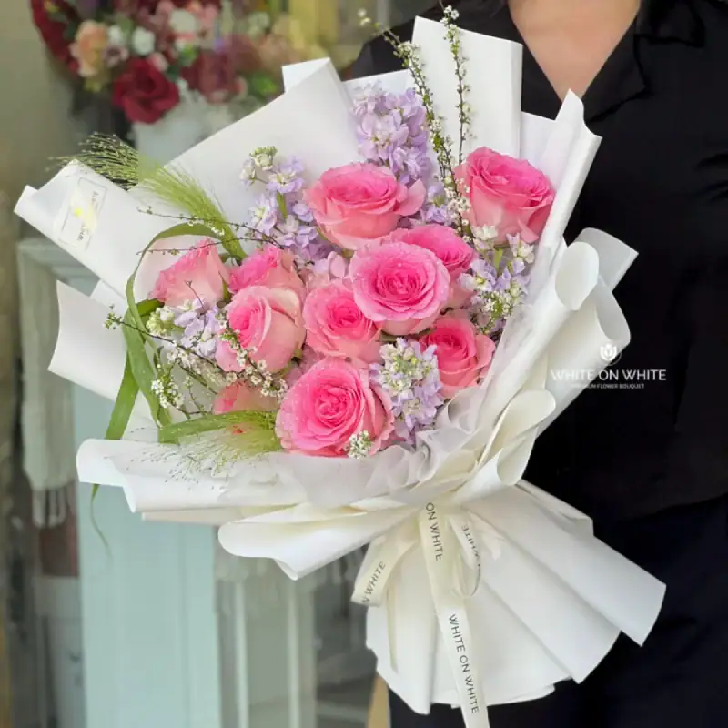 Roselle-Rose-Bouquet