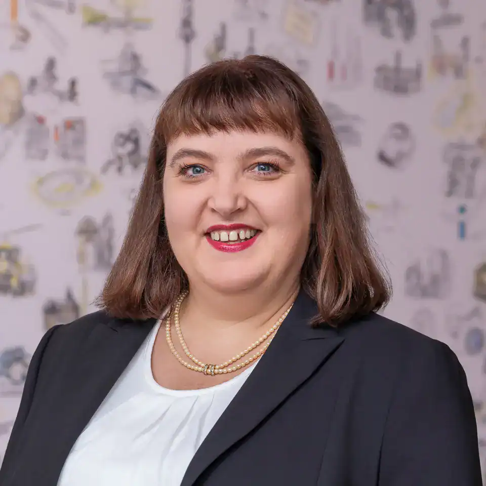 Porträt Katrin Pelikan, Leitung Tagungs- und Kongress-Team