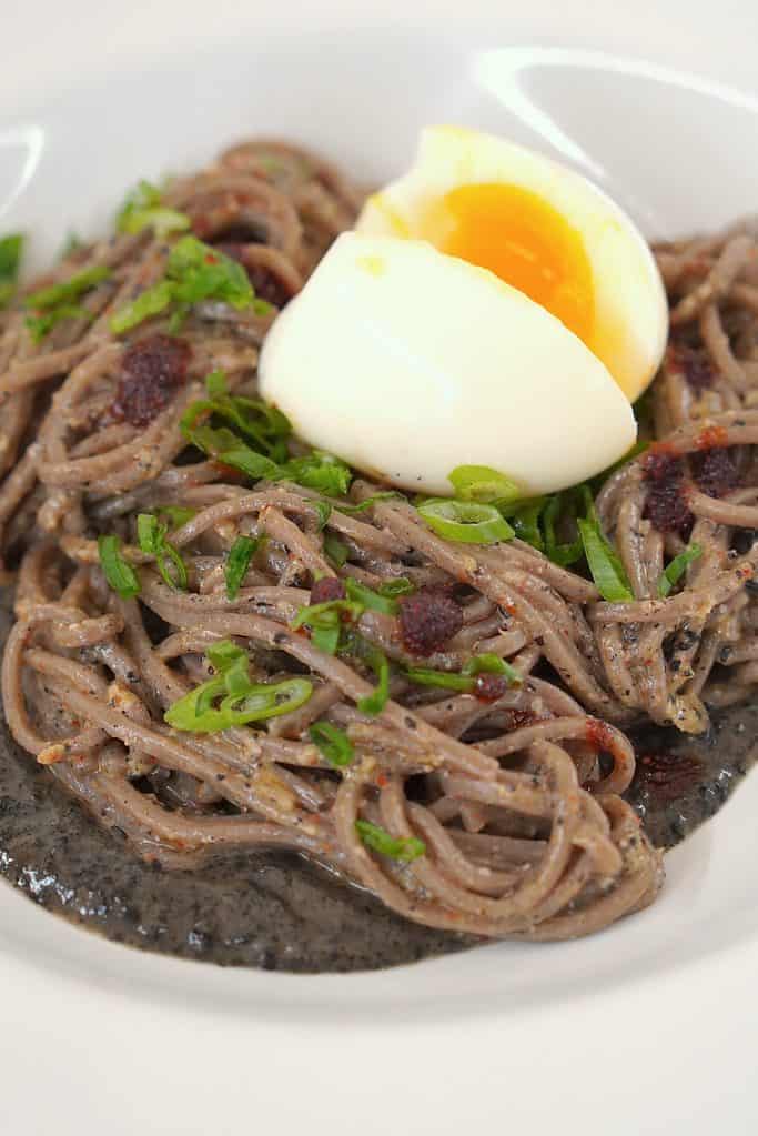 spicy sesame chile oil noodles