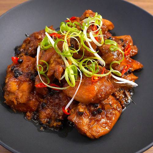 Vietnamese ginger chicken