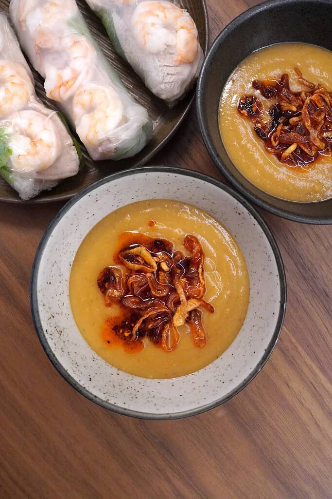 spring roll peanut butter sauce