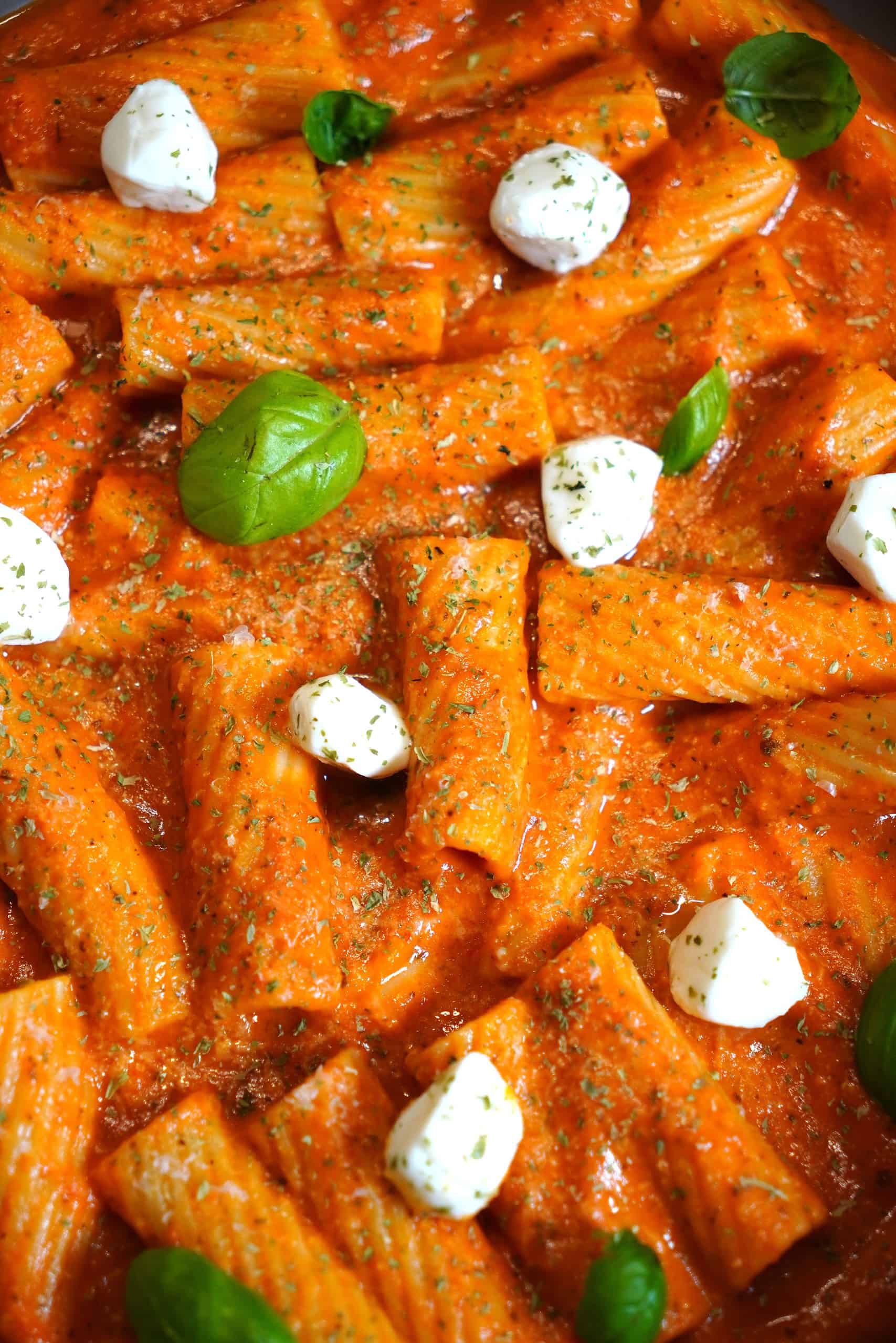 Creamy Rigatoni Pasta