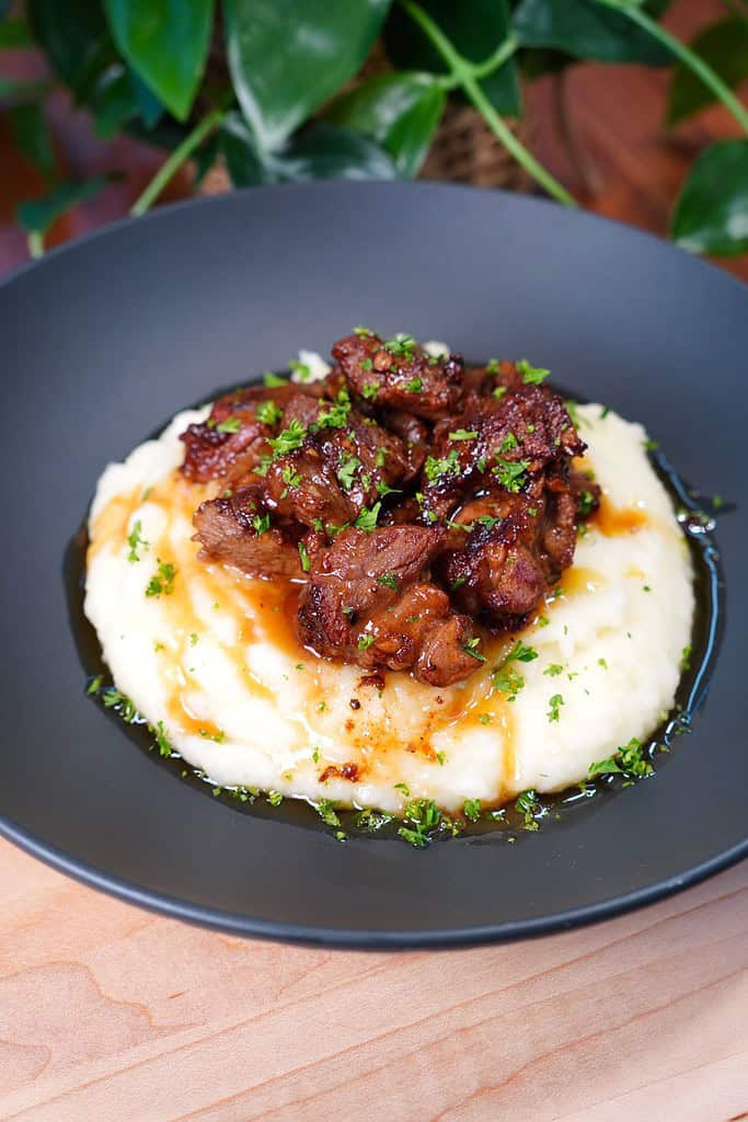 Steak Bites with Mashed Potatoes