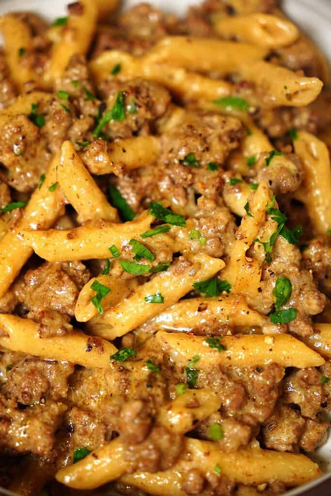 One Pan Creamy Beef Pasta