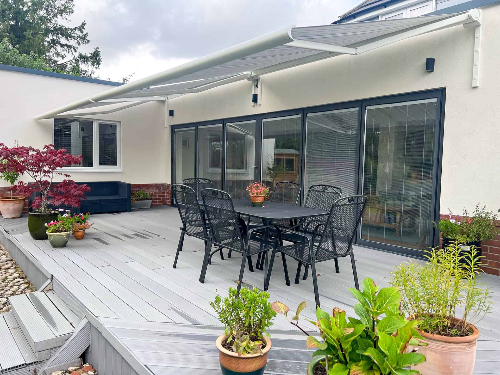 Motorised vs Manual Awnings: Which is Right for Your Home?