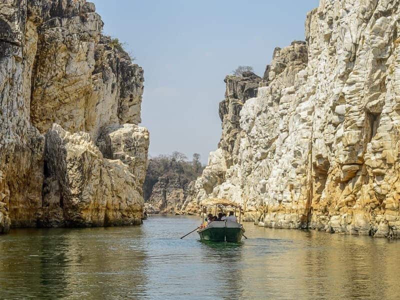Jabalpur Marble Rocks near Kanha Tiger Reserve