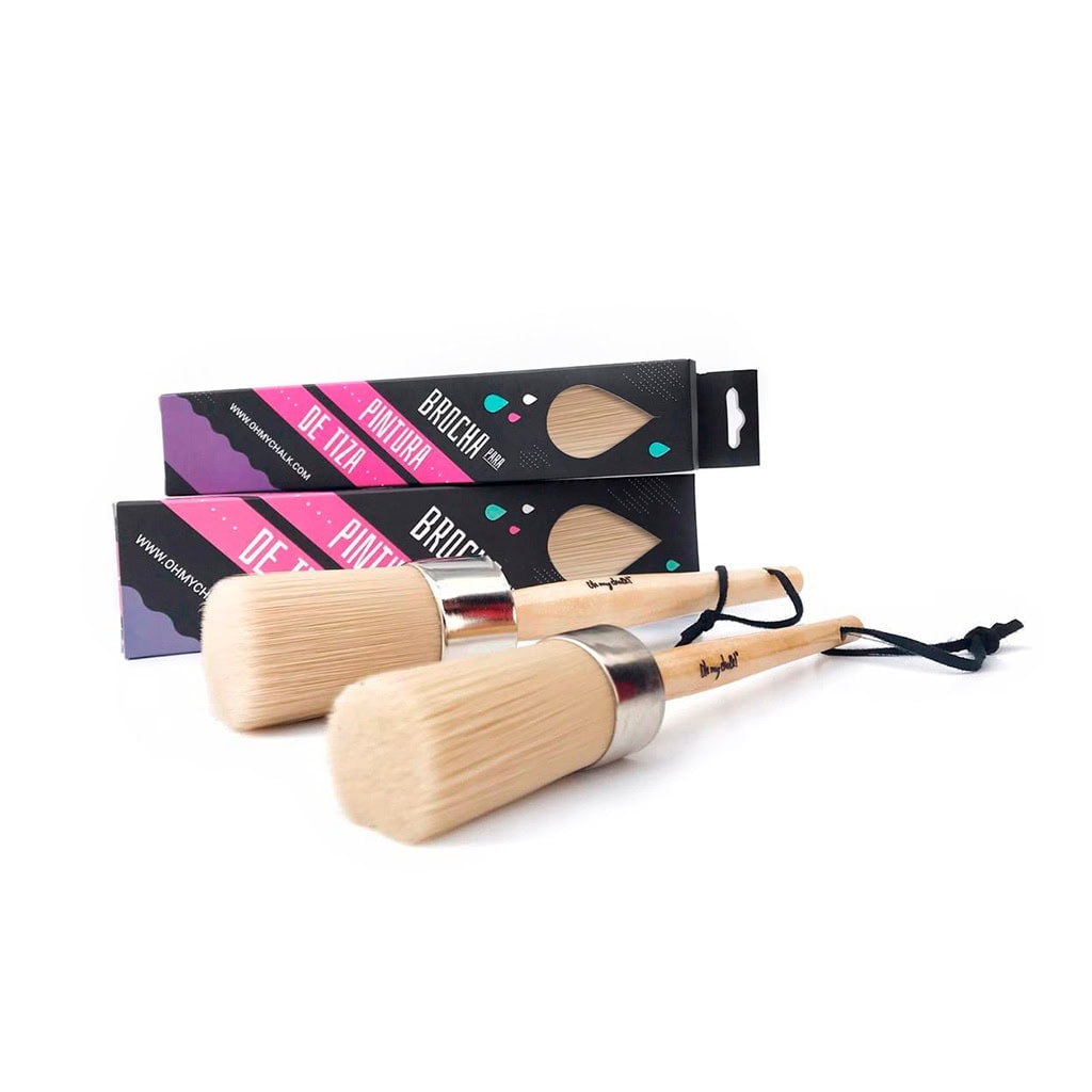 Brochas de pintura de silicona para paredes con mango de madera, ideales para pintar de manera uniforme en proyectos de construcción y reformas domésticas. Producto duradero y fácil de limpiar.