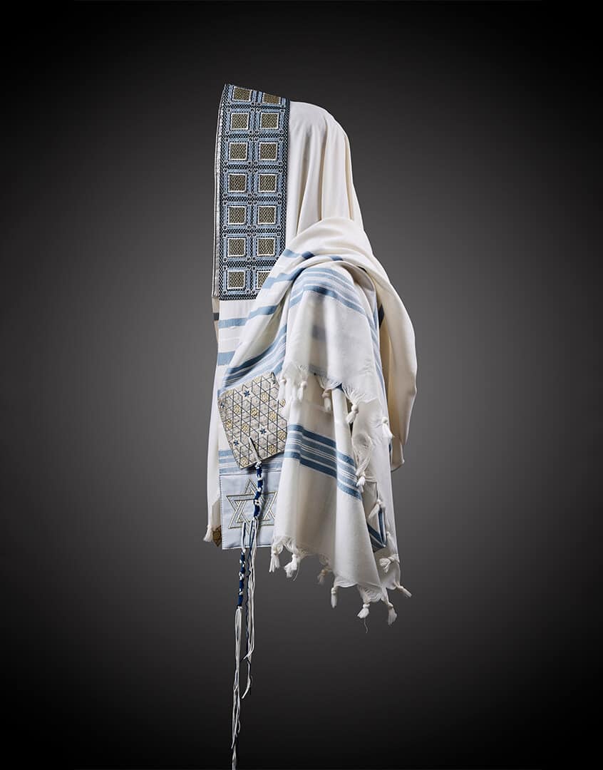 טלית צמר יוקרתית לחתנים לחתונה דגם Amnon | ביתן המלכים