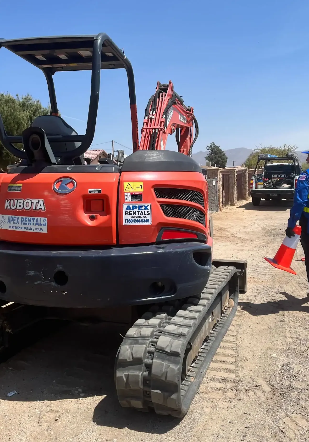 emergency plumbing service - Cisneros Brothers