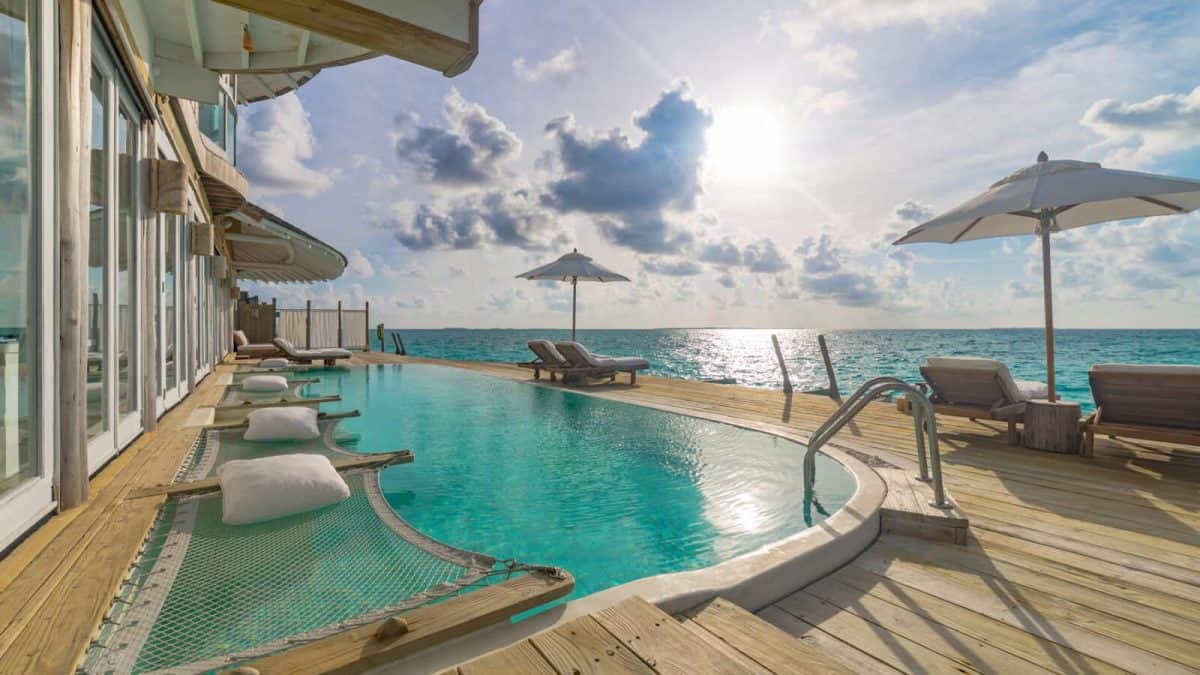 3 Bedroom Water Retreat with Slide