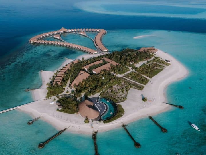 Cinnamon Velifushi Maldives