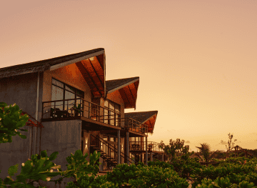 Araaik Beach Village - Luxe Beachfront